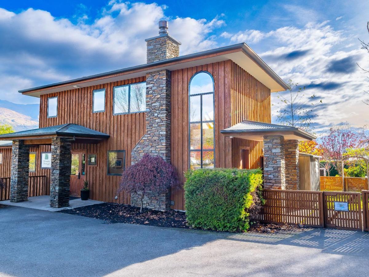 Wanaka Springs Lodge מראה חיצוני תמונה