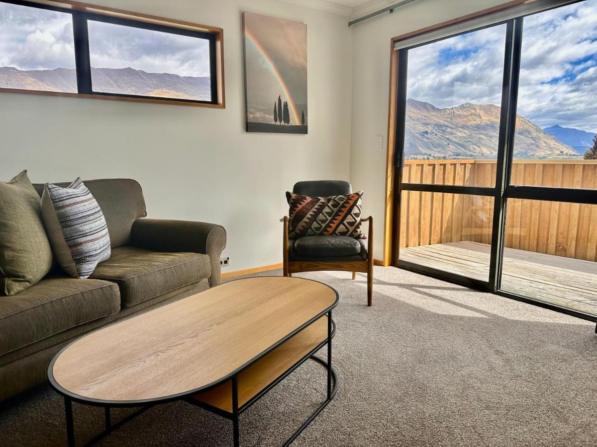 Wanaka Springs Lodge מראה חיצוני תמונה