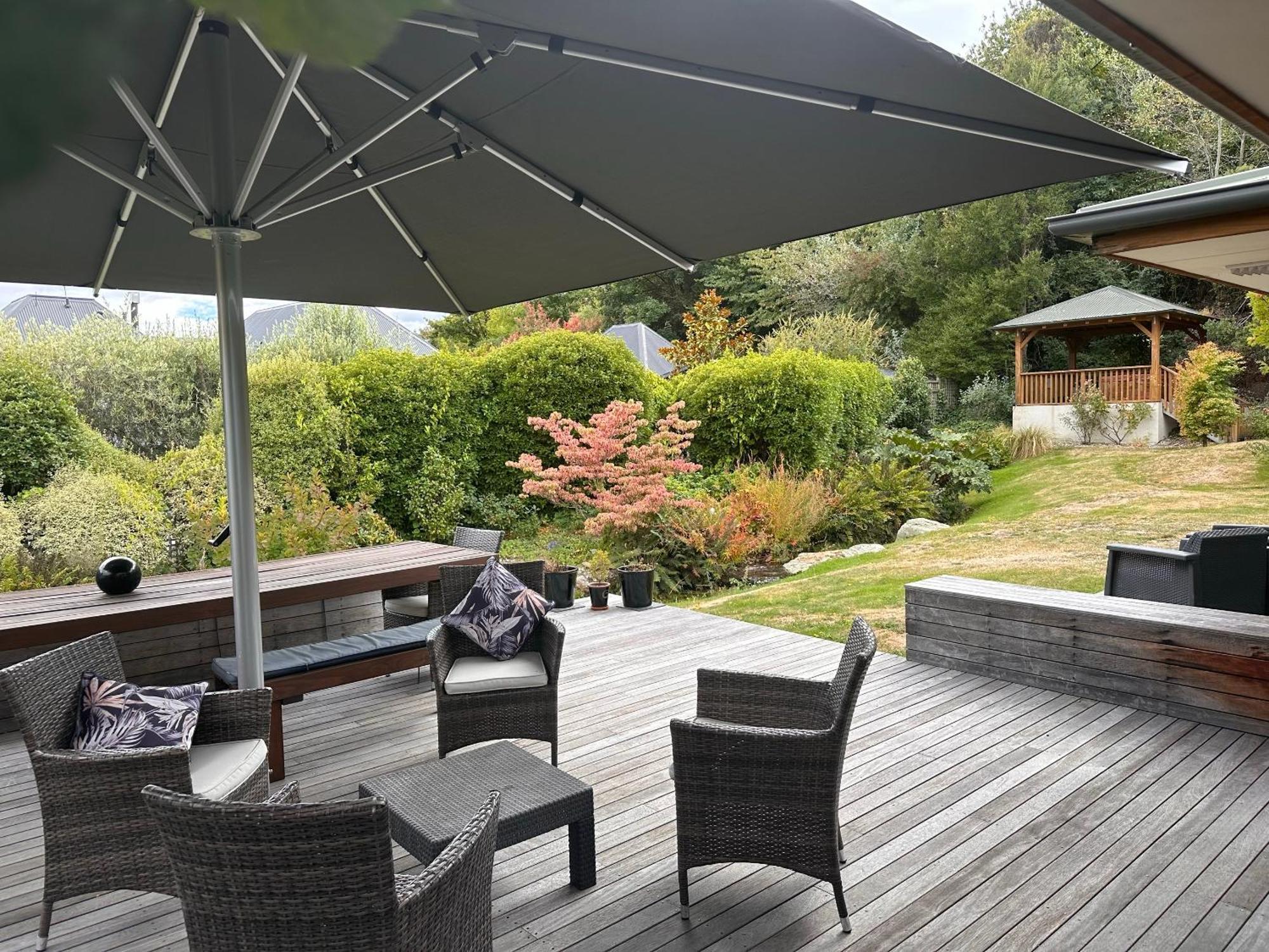 Wanaka Springs Lodge מראה חיצוני תמונה